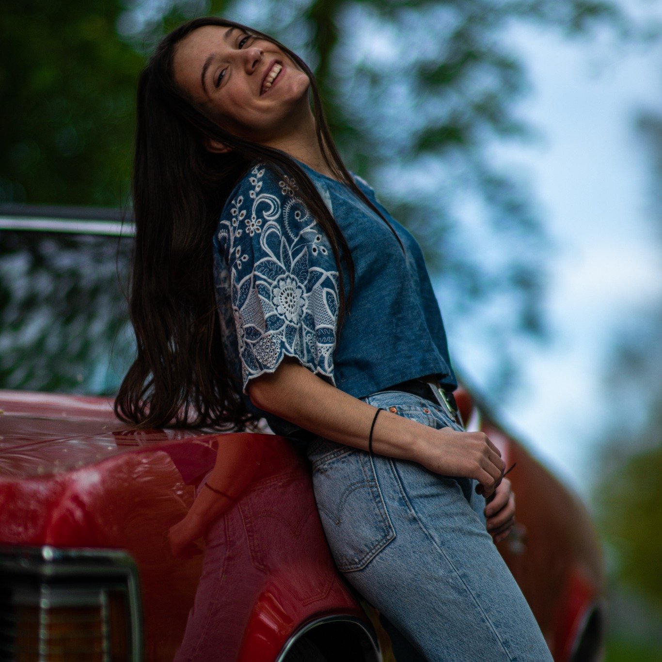 Unser Single-Fotoshooting zeigt dich von deiner schönsten Seite – authentisch und voller Charme.